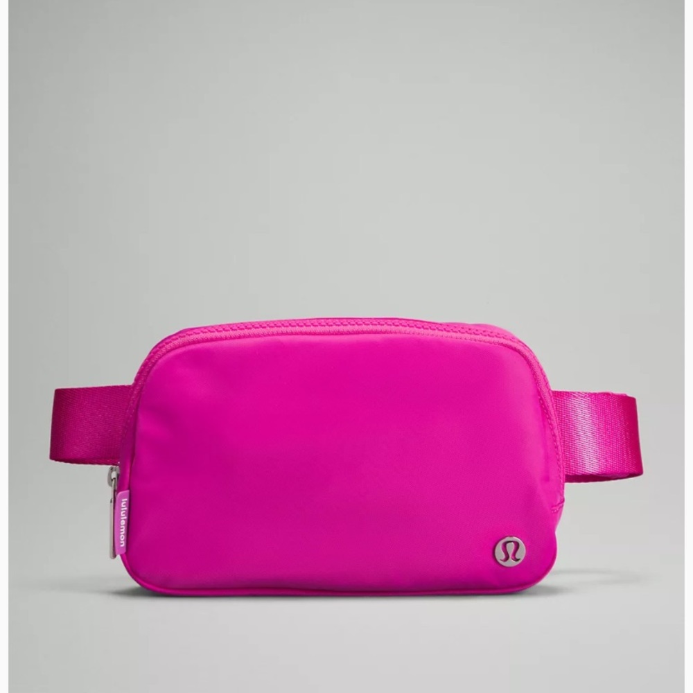 Lululemon 1L Everywhere Belt Bag Sonic Pink NWT